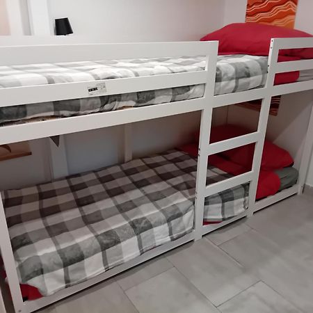 Room In Historical City Centre With Private Bathroom Catania Kültér fotó