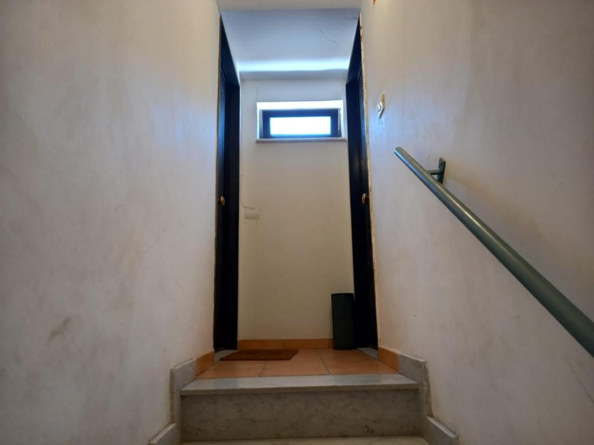 Room In Historical City Centre With Private Bathroom Catania Kültér fotó